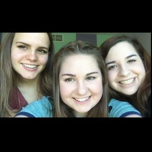 Meet your Posher, Hannah